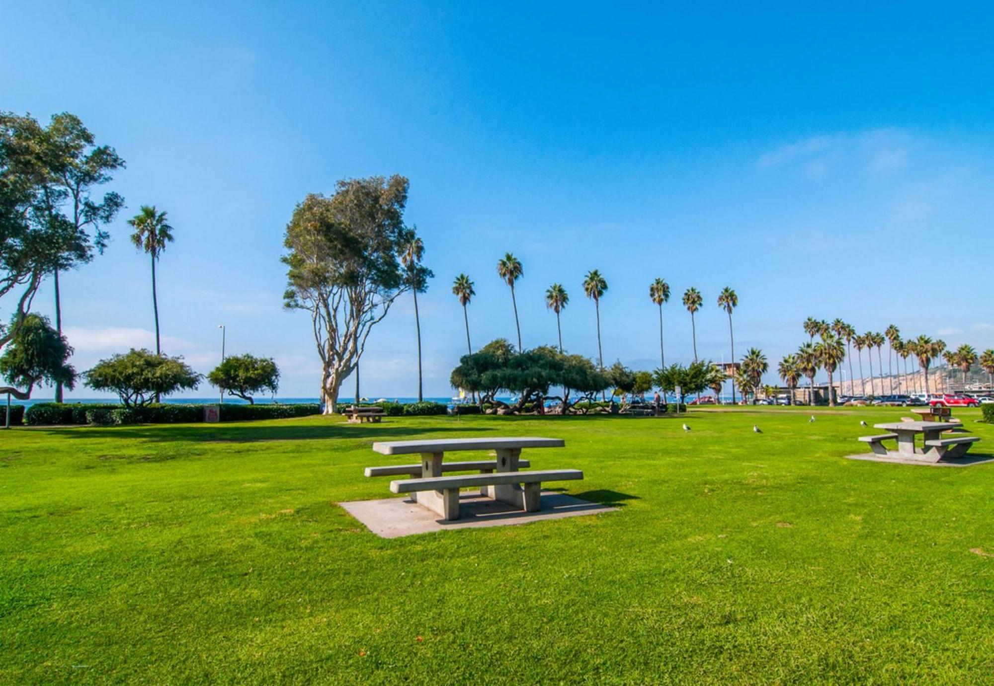 B5331 La Jolla * San Diego